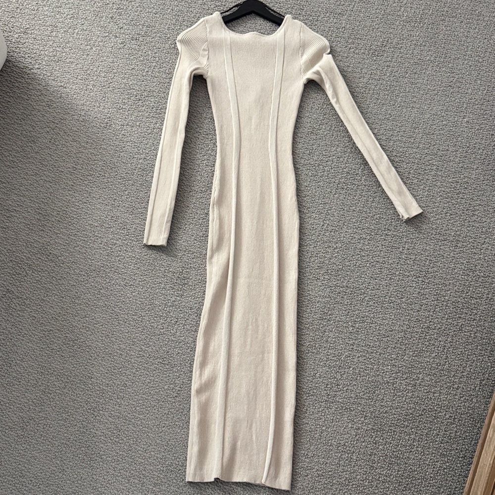 H&M Cream Long Sleeve Dress